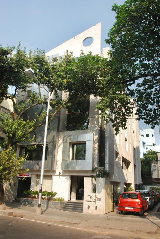 Hotel Metropole Kolkata Exterior photo